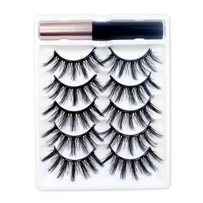 Magnetic Eyelashes With Eyeliner